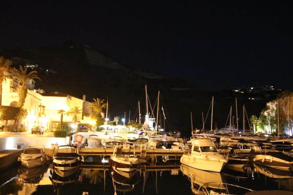 Aida En Marina Del Este Almunecar Exterior photo